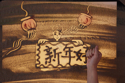 沙画艺术 流动的创意与转瞬的美感