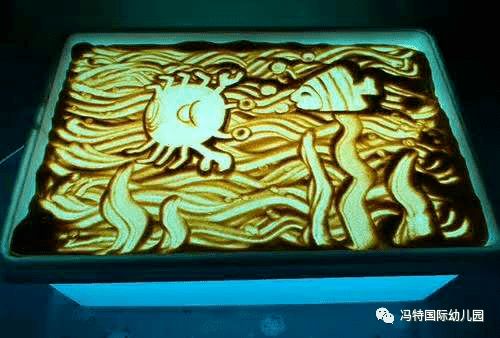 沙画里的海底世界 新生适应班小朋友的创意之旅